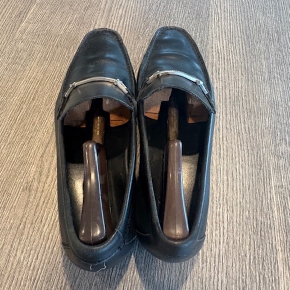 Men's Shoes - Hugo Boss - 9M - $70 with free shoe trees - Picture 3 of 4
